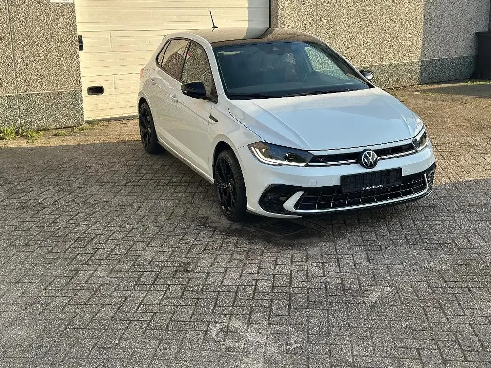 Volkswagen Polo R-Line DSG 110PK 2024 IQ Light Camera uit 2024, foto 2