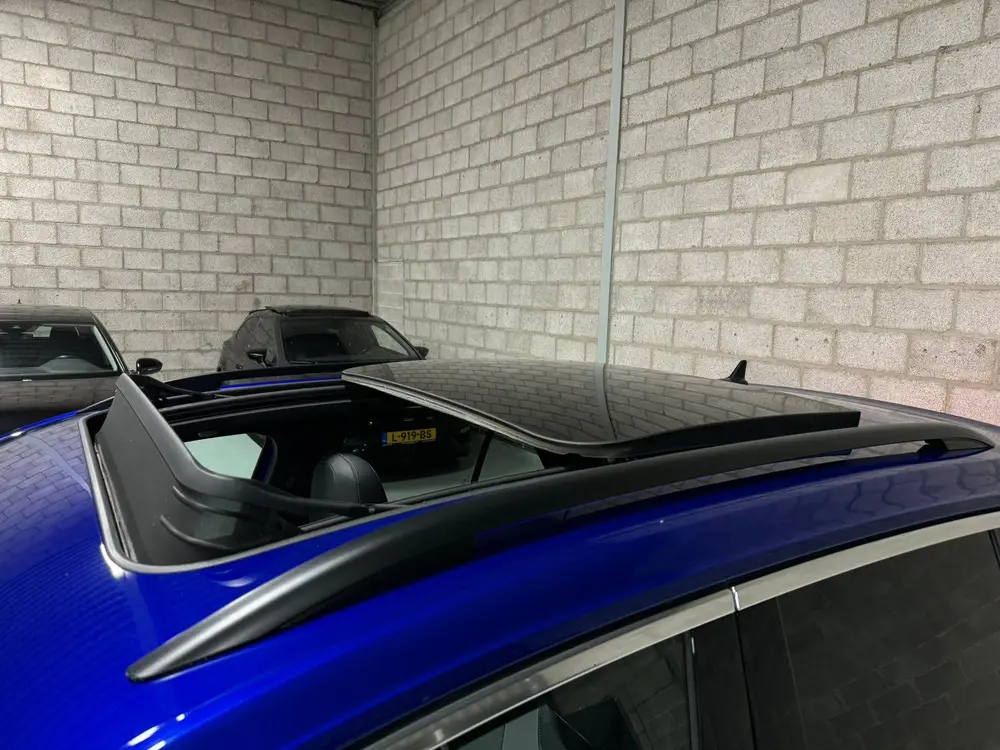 Volkswagen T-Roc R 4MOTION 2.0 TSI 300PK |Pano|Keyless|ACC| uit 2020, foto 9