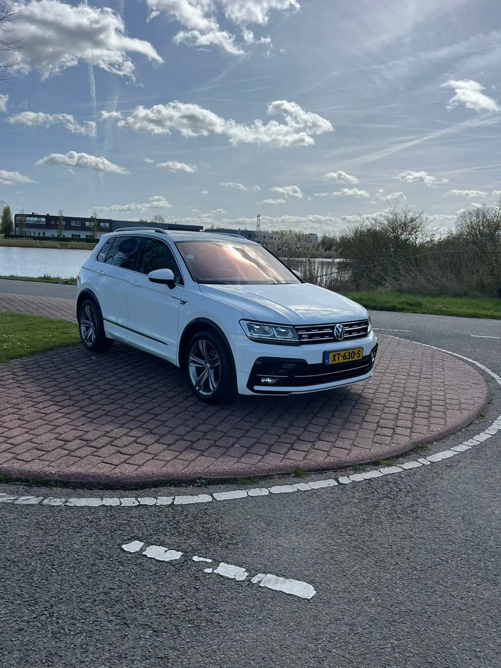 Volkswagen Tiguan 1.5 TSI ACT 150pk DSG 2019 Wit uit 2019, foto 8