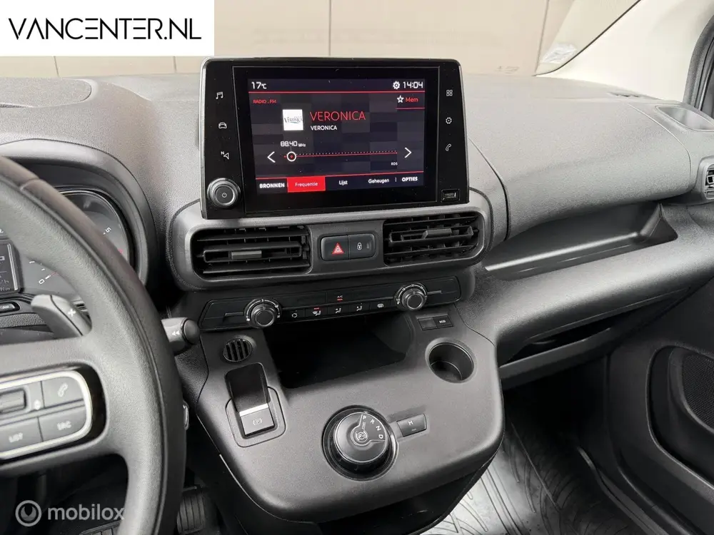 Citroën Berlingo Citroen Berlingo 1.2 131PK BENZINE EAT8 Au uit 2019, foto 5