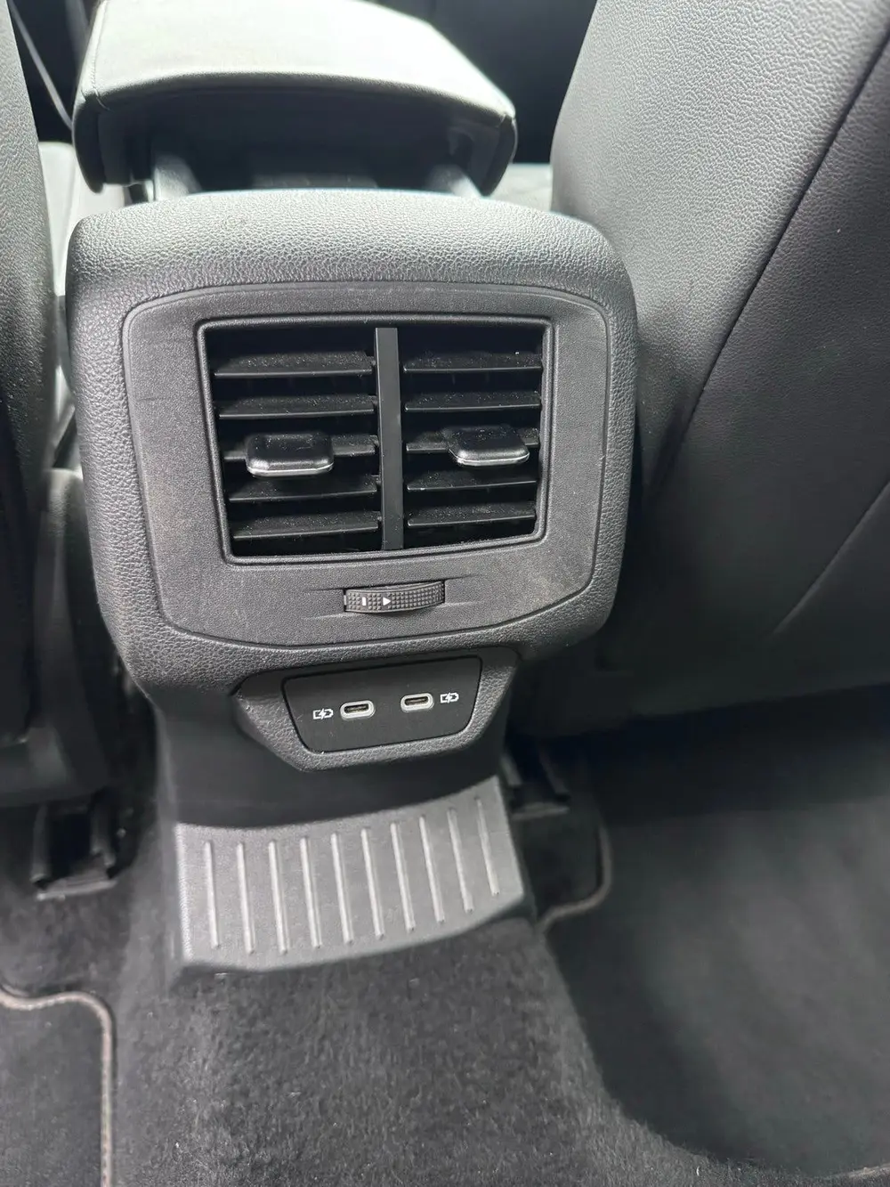 Volkswagen T-Roc 1.5 TSI 150pk 7-DSG 2022 Grijs KM115.000 uit 2022, foto 13