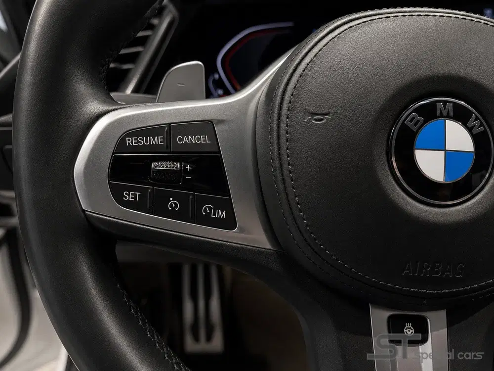 BMW 1-serie M135i xDrive uit 2020, foto 15