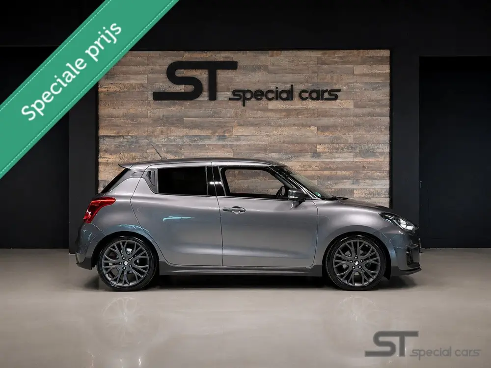 Suzuki Swift 1.4 Sport Smart Hybrid uit 2020, foto 2