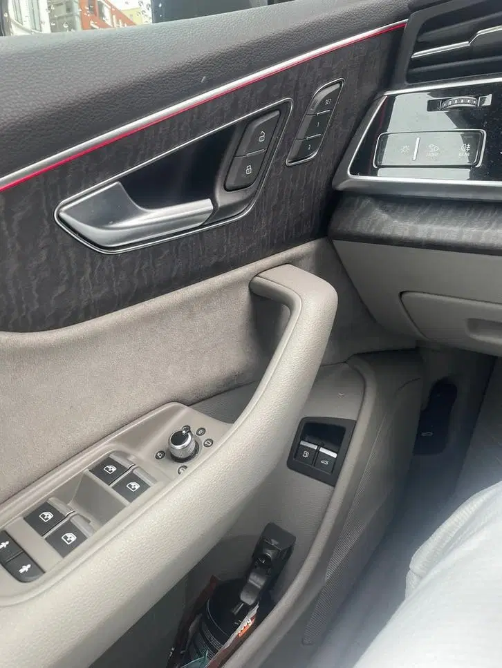 Audi Q7 55 Tfsi e 381pk Quattro 2020 uit 2020, foto 11