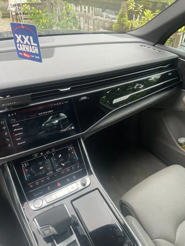 Audi Q7 55 Tfsi e 381pk Quattro 2020 uit 2020, foto 12