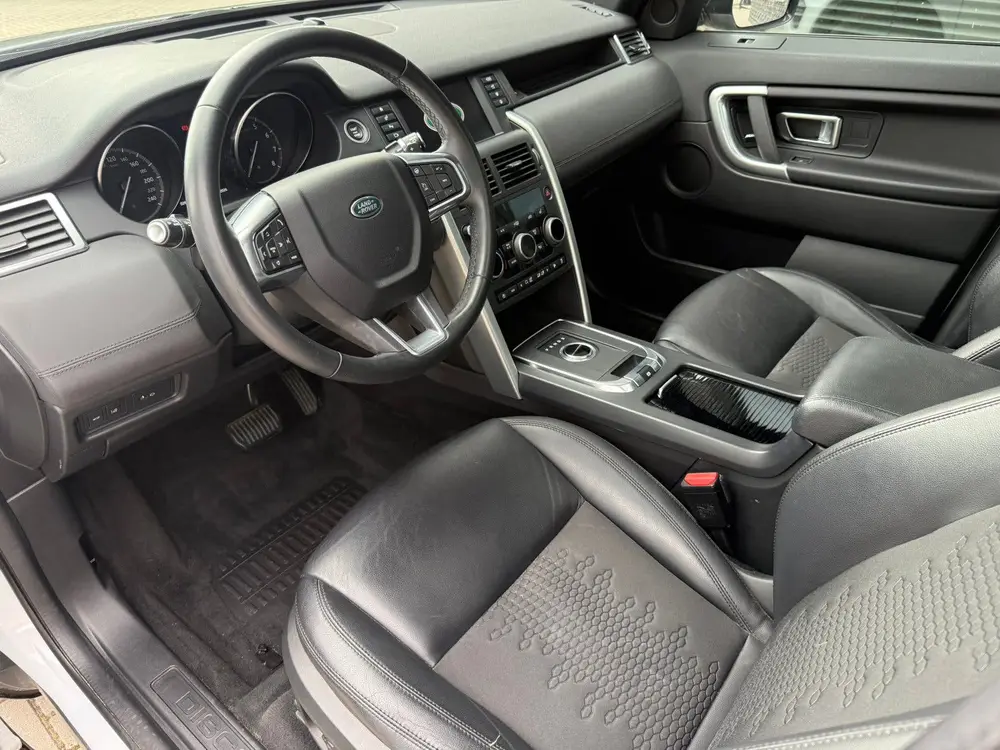 Land Rover Discovery Sport 2.0 Si 241pk 4WD HSE Aut PANO VOL uit 2019, foto 11