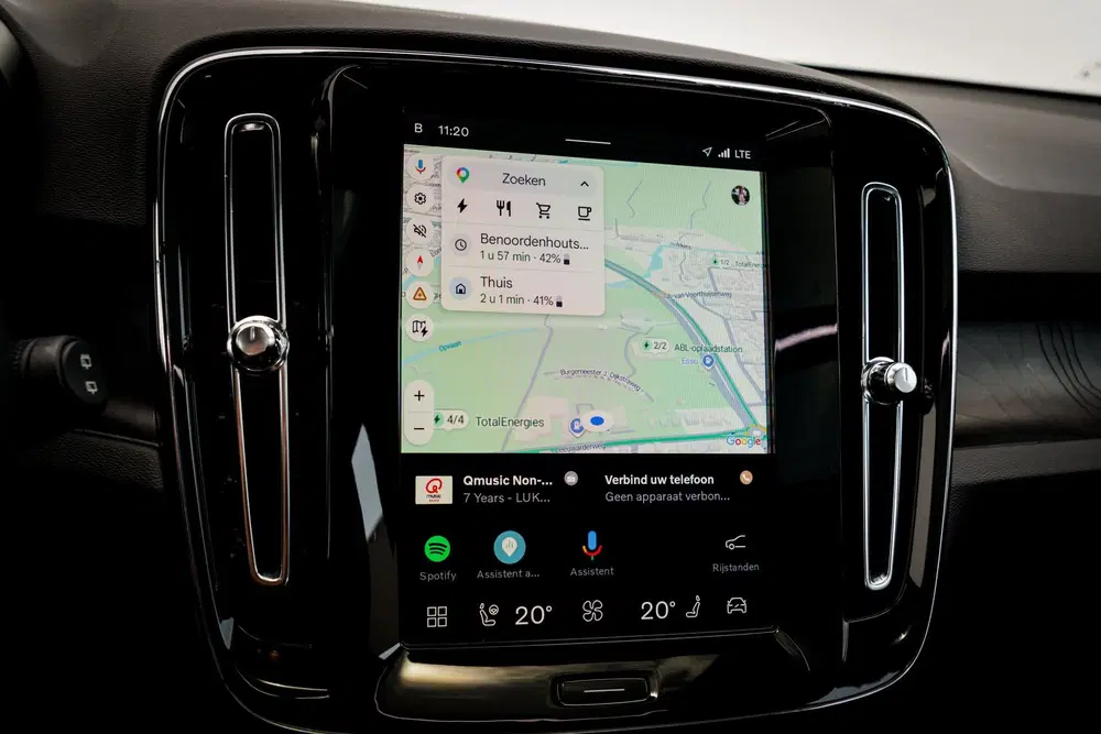 Volvo XC40 Single Motor Extended Range Ultimate uit 2024, foto 8