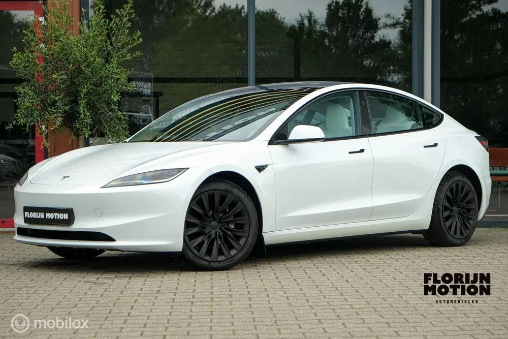 Tesla Model 3 Premium Long Range AWD 78 kWh Highland uit 2023