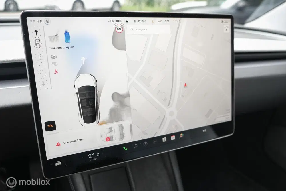 Tesla Model 3 Premium Long Range AWD 78 kWh Highland uit 2023, foto 10