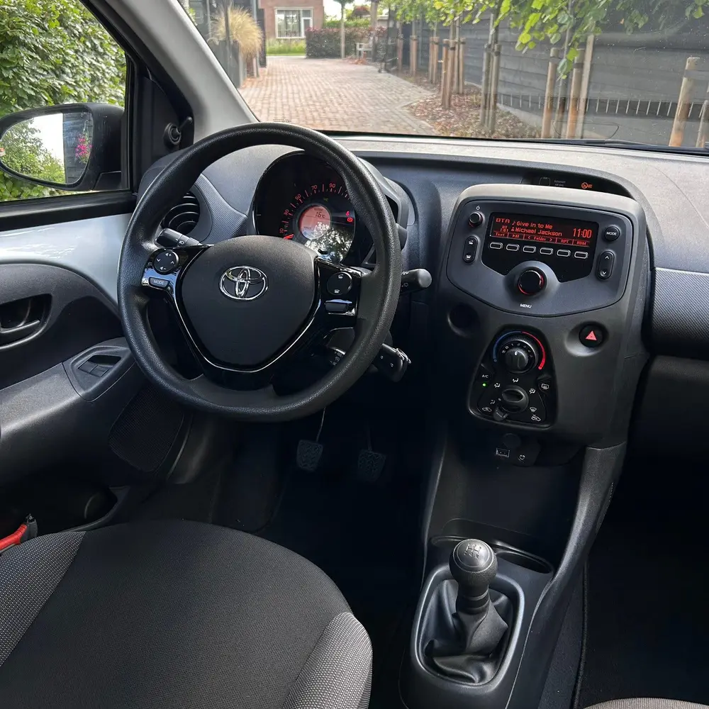 Toyota Aygo 1.0 VVT-I X-Fun| Lage km! | Cruise | BT | GARANT uit 2019, foto 12