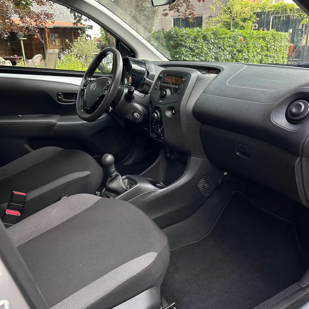 Toyota Aygo 1.0 VVT-I X-Fun| Lage km! | Cruise | BT | GARANT uit 2019, foto 13