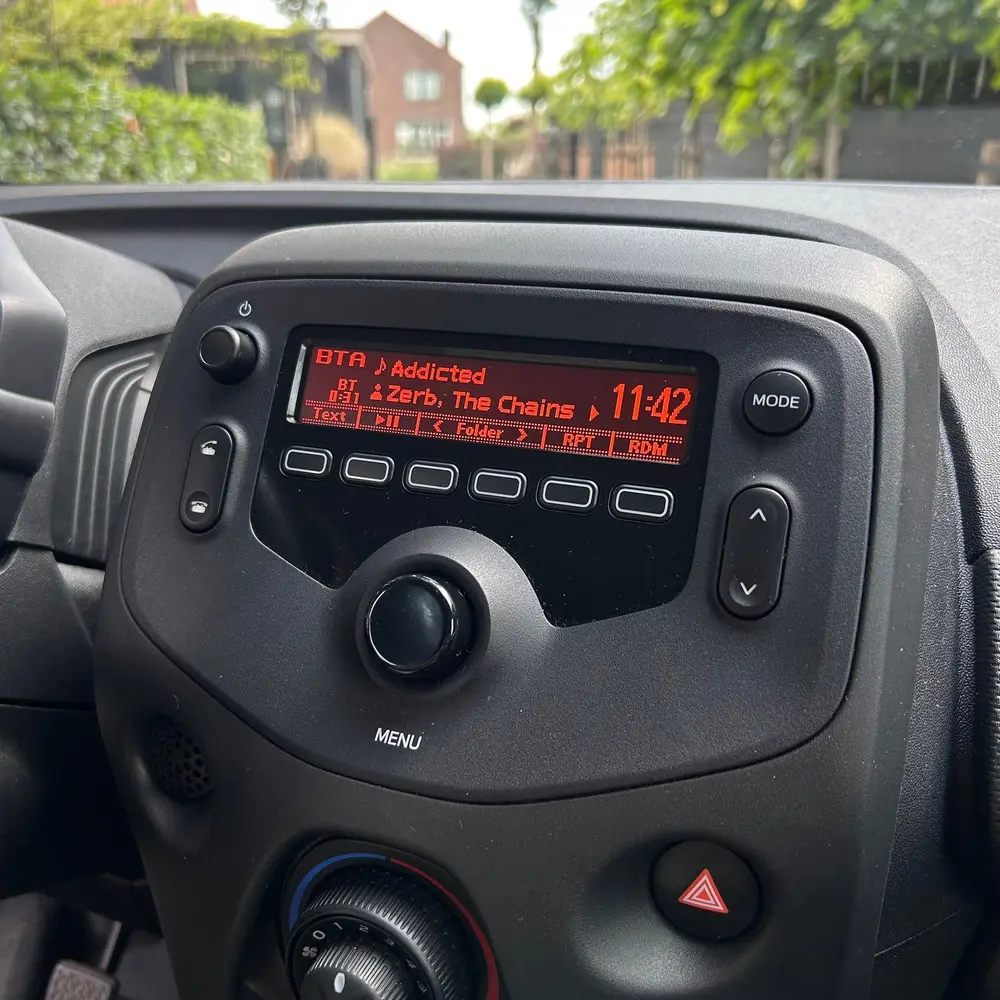Toyota Aygo 1.0 VVT-I X-Fun| Lage km! | Cruise | BT | GARANT uit 2019, foto 17