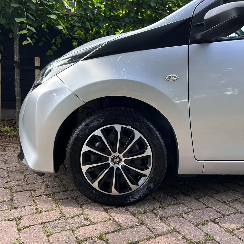 Toyota Aygo 1.0 VVT-I X-Fun| Lage km! | Cruise | BT | GARANT uit 2019, foto 4