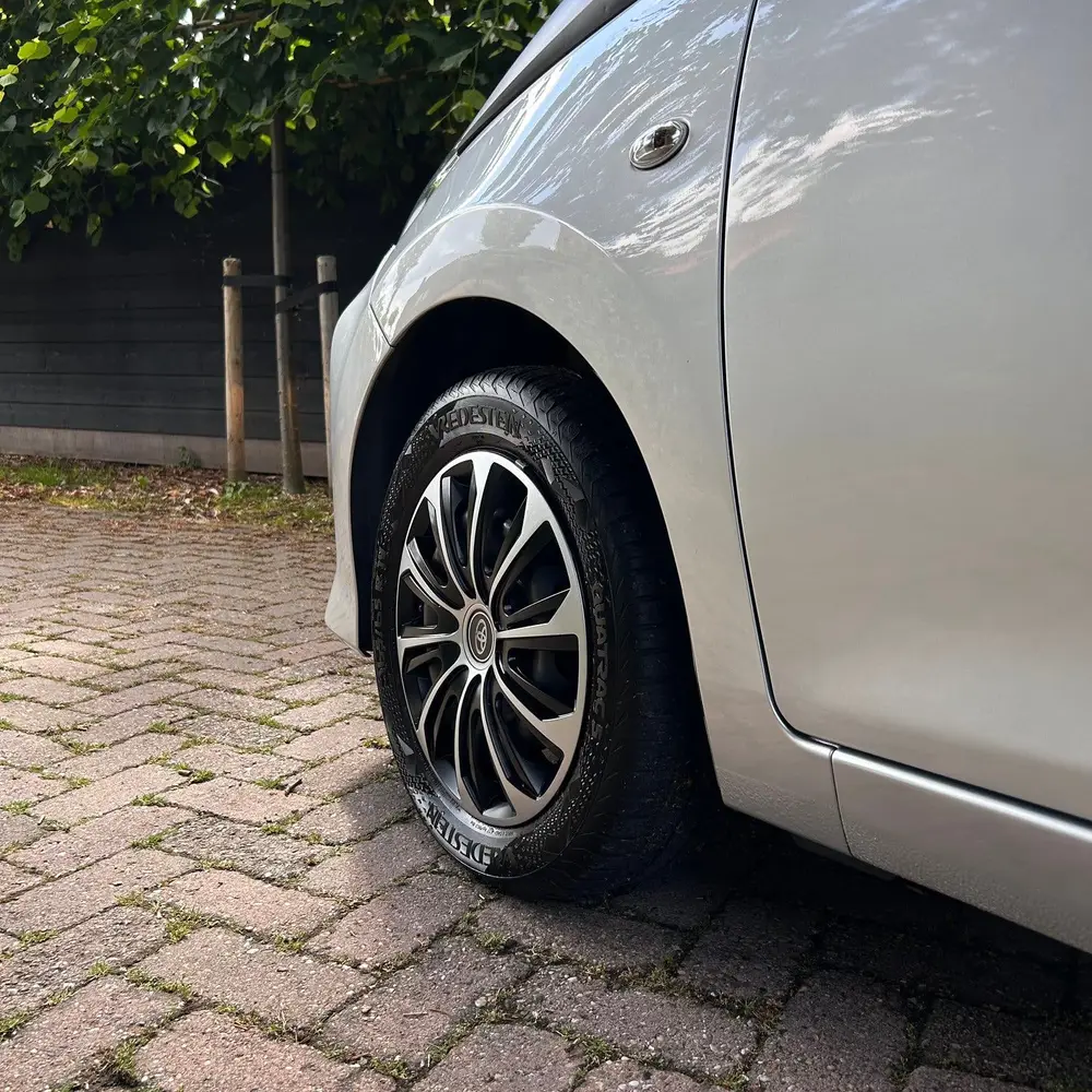 Toyota Aygo 1.0 VVT-I X-Fun| Lage km! | Cruise | BT | GARANT uit 2019, foto 5