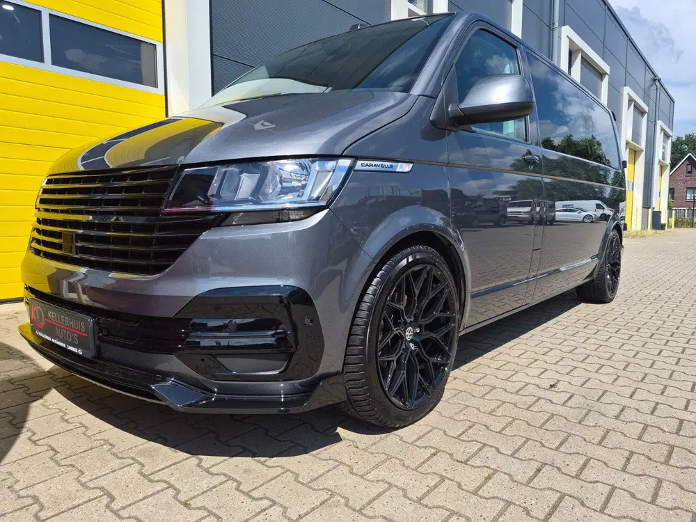 Volkswagen Transporter Kombi 2024 Grijs uit 2024, foto 11
