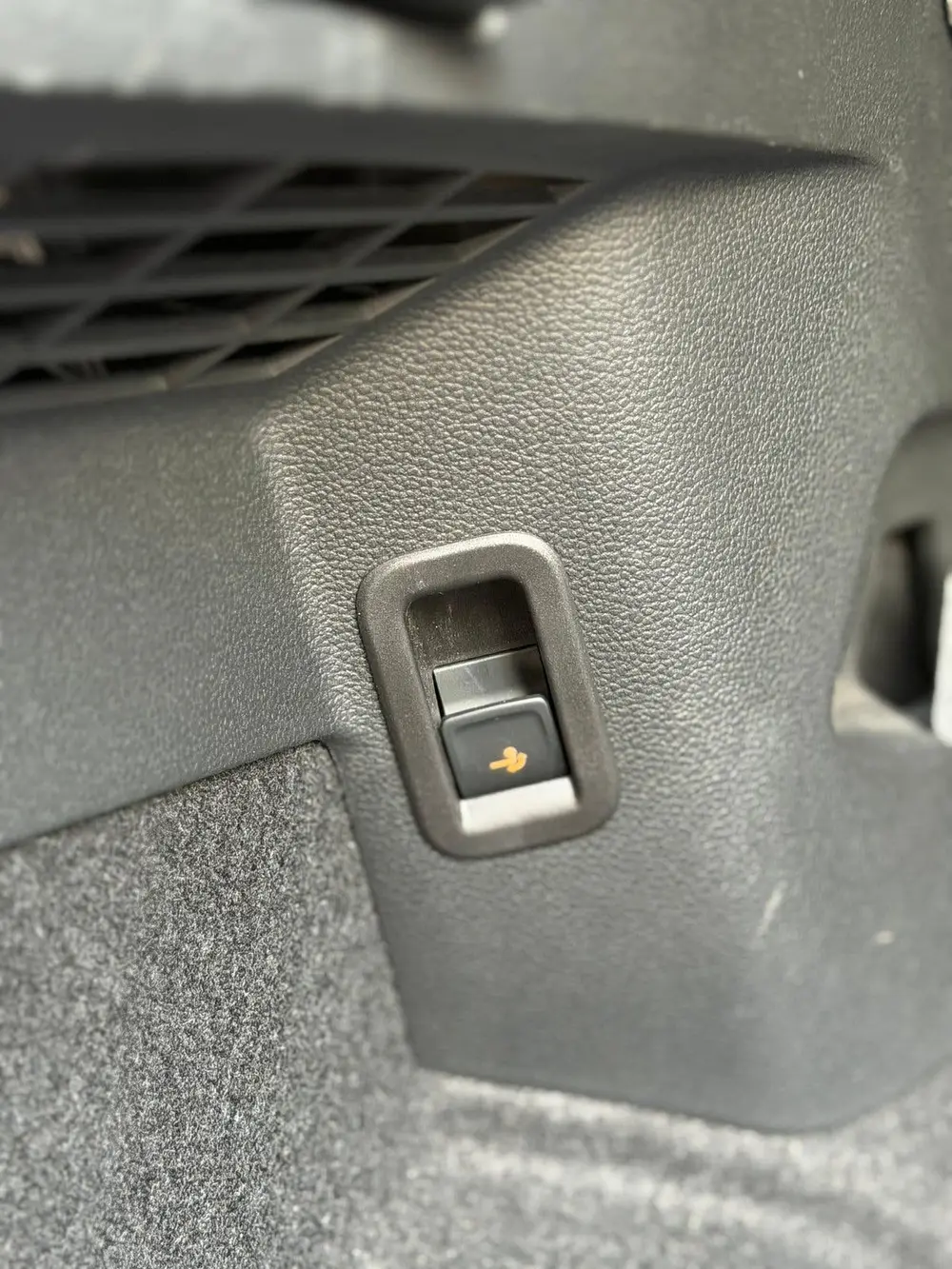 Volkswagen Golf R 8.5 333 pk | Akrapovic | HUD | Pano | 360 uit 2024, foto 20
