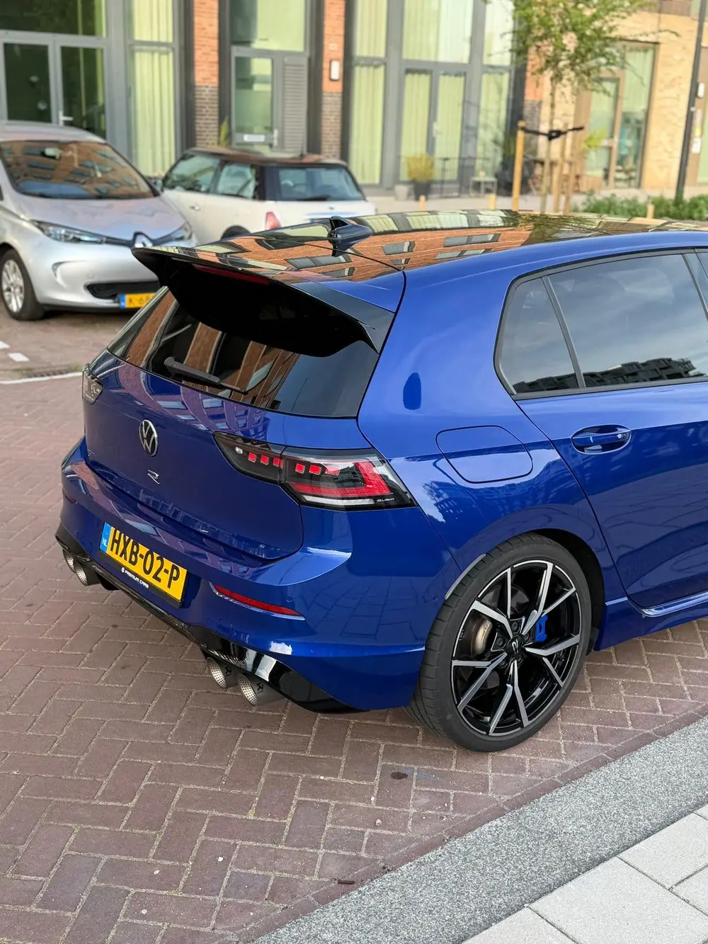 Volkswagen Golf R 8.5 333 pk | Akrapovic | HUD | Pano | 360 uit 2024, foto 4