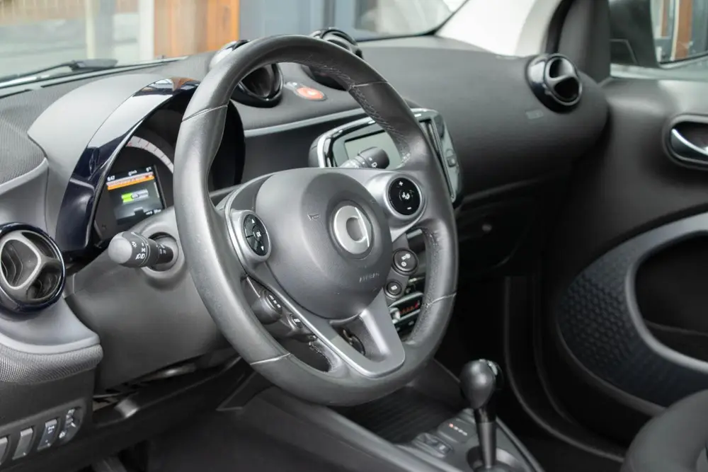 Smart ForTwo EQ Comfort 18 kWh|Cruise Control|Automatische v uit 2022, foto 11