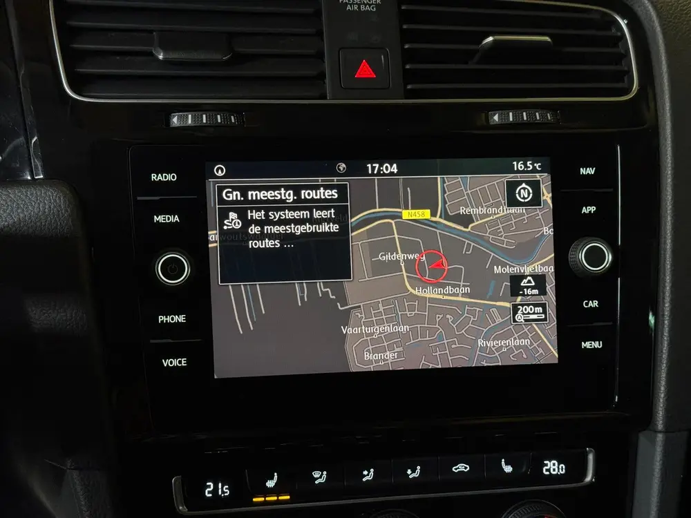 Volkswagen Golf VII Golf 7.5  1.0 TSI 7-DSG 2018 Pano Digital Dash uit 2019, foto 11