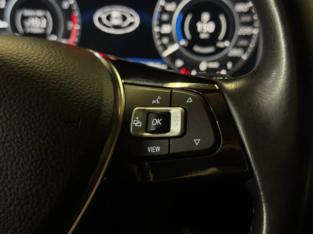Volkswagen Golf VII Golf 7.5  1.0 TSI 7-DSG 2018 Pano Digital Dash uit 2019, foto 17