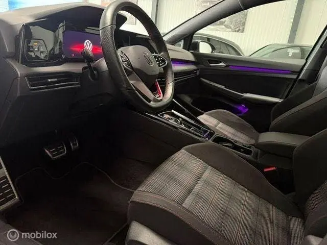 Volkswagen Golf 2.0 TSI GTI uit 2023, foto 14