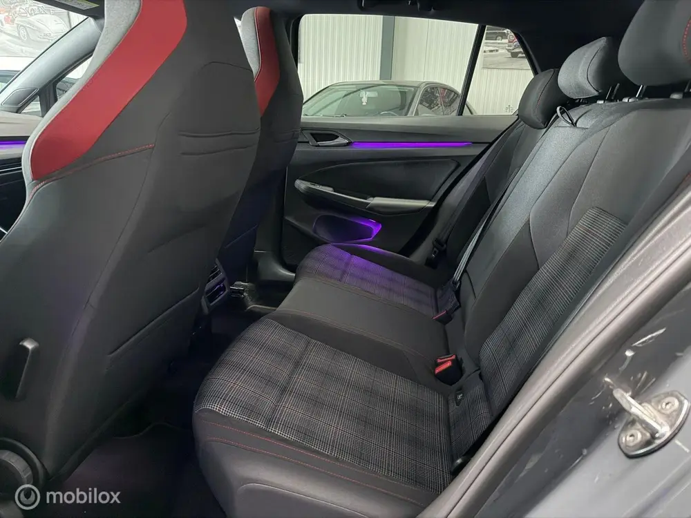 Volkswagen Golf 2.0 TSI GTI uit 2023, foto 15