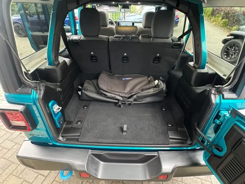 Jeep Wrangler 4x4 hybride 4xe 380 Groot multimedia uit 2024, foto 15