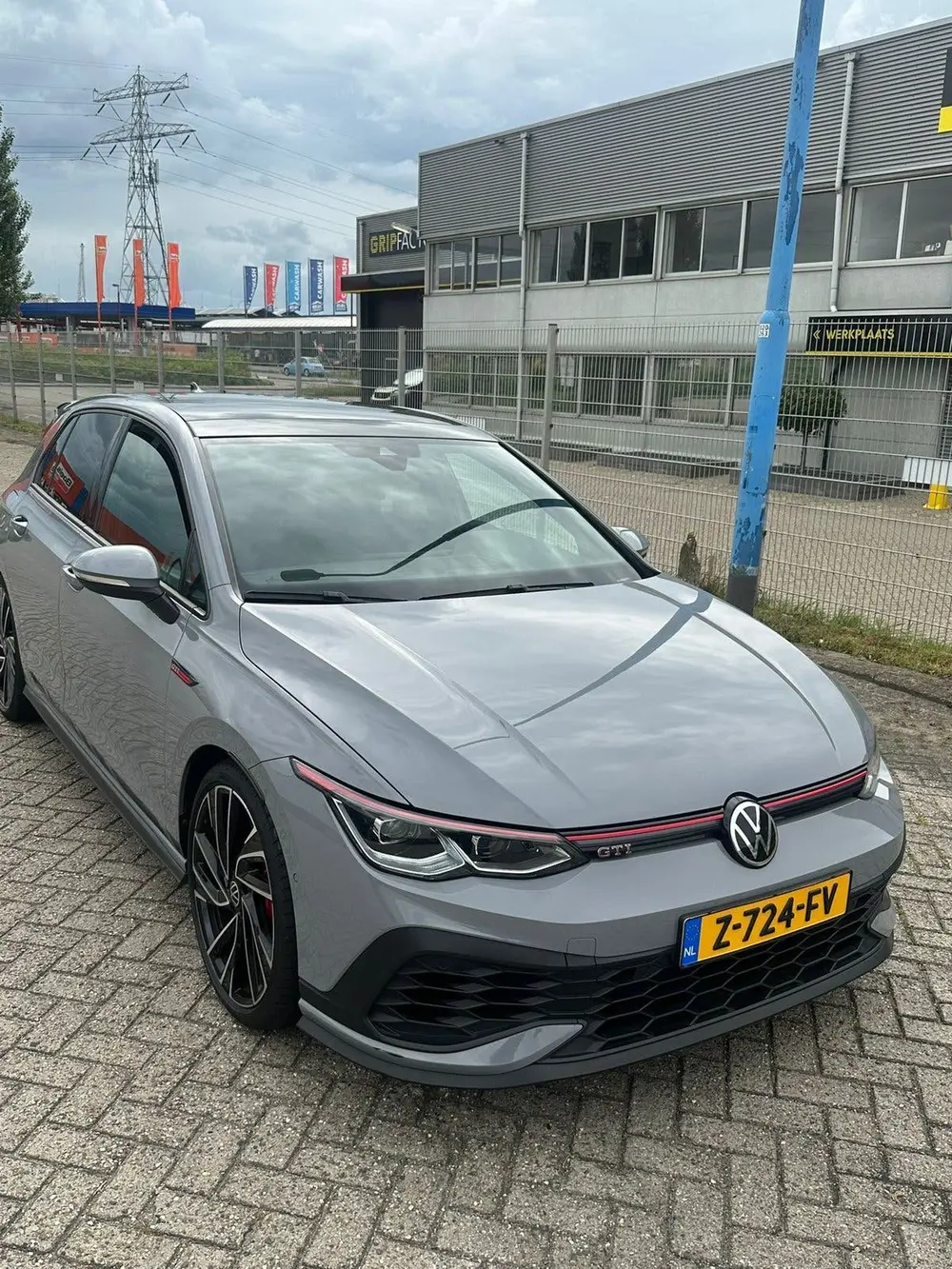 Volkswagen Golf 2.0 Clubsport GTI Nardo Gray 2021 uit 2021, foto 9
