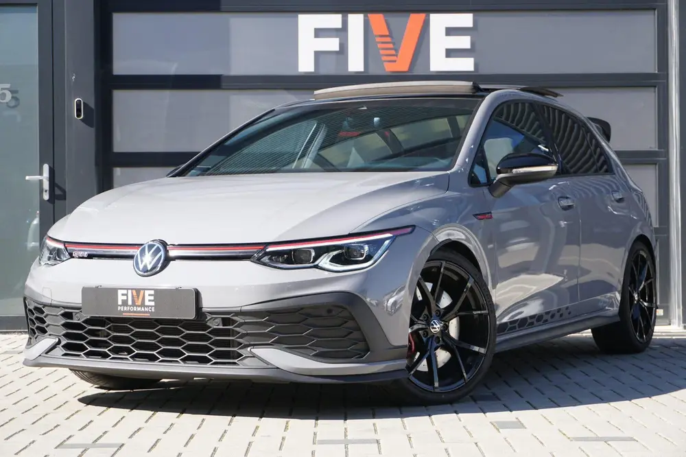 Volkswagen Golf GTI CS 45Jahre 400pk/ Akra/ Stage 1/ Pano uit 2021