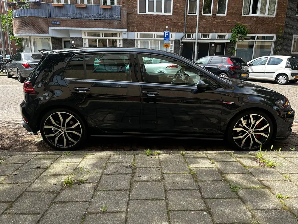 Volkswagen Golf VII Golf 2.0 TSI 245pk 7-DSG 5D 2019 Zwart uit 2019, foto 11