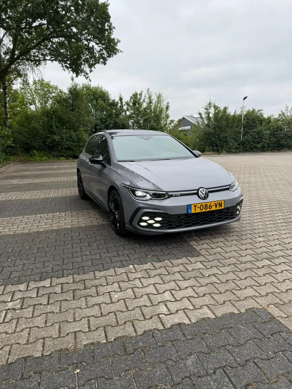 Volkswagen Golf 1.4 Ehybrid 245pk DSG 2021 Grijs uit 2021, foto 3