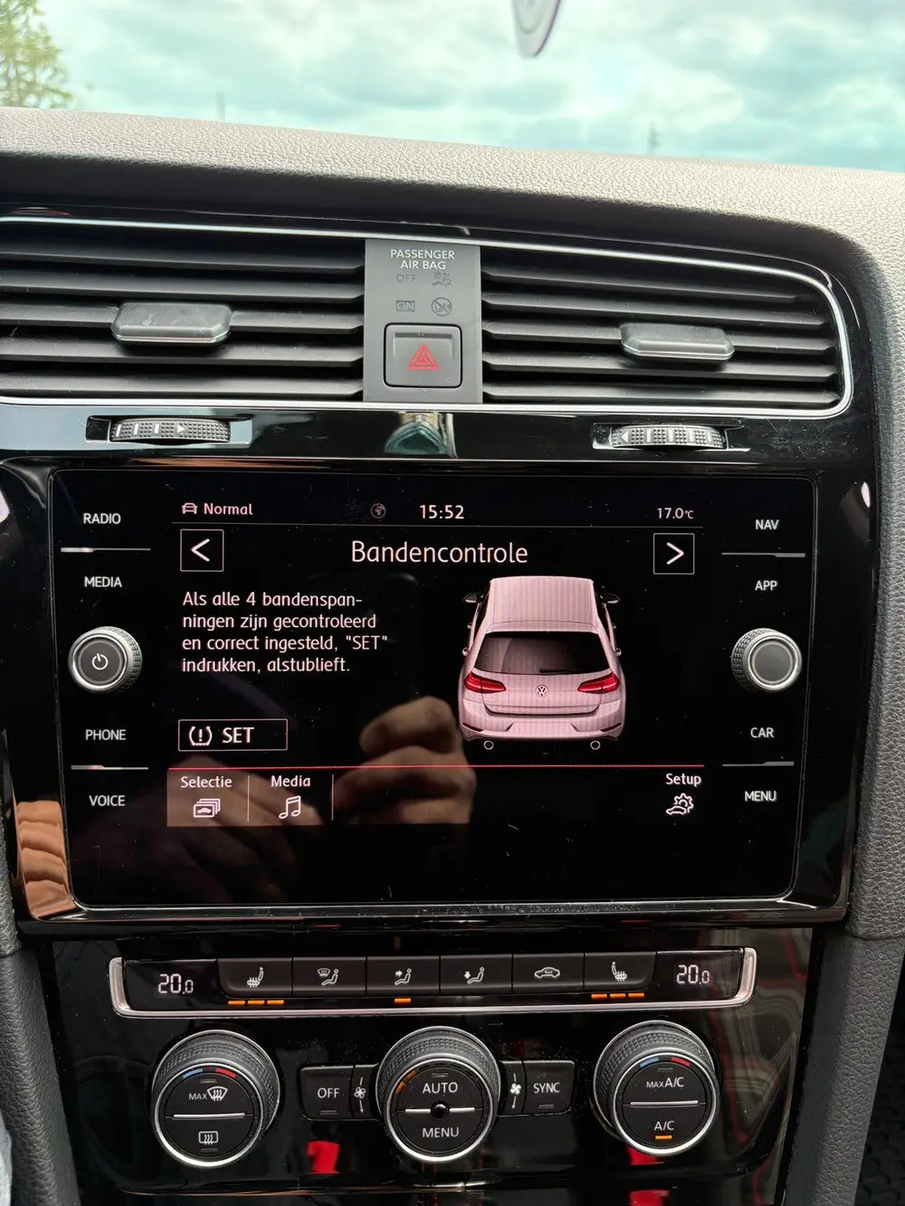 Volkswagen Golf 2.0 TSI Prf. 245pk 7-DSG 2019 Grijs uit 2019, foto 18