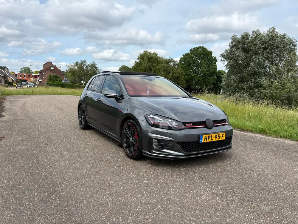 Volkswagen Golf 2.0 TSI Prf. 245pk 7-DSG 2019 Grijs uit 2019, foto 6
