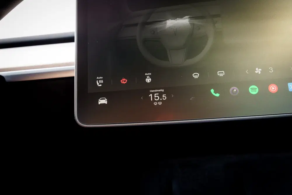 Tesla Model 3 Standard RWD Plus 60 kWh uit 2023, foto 11