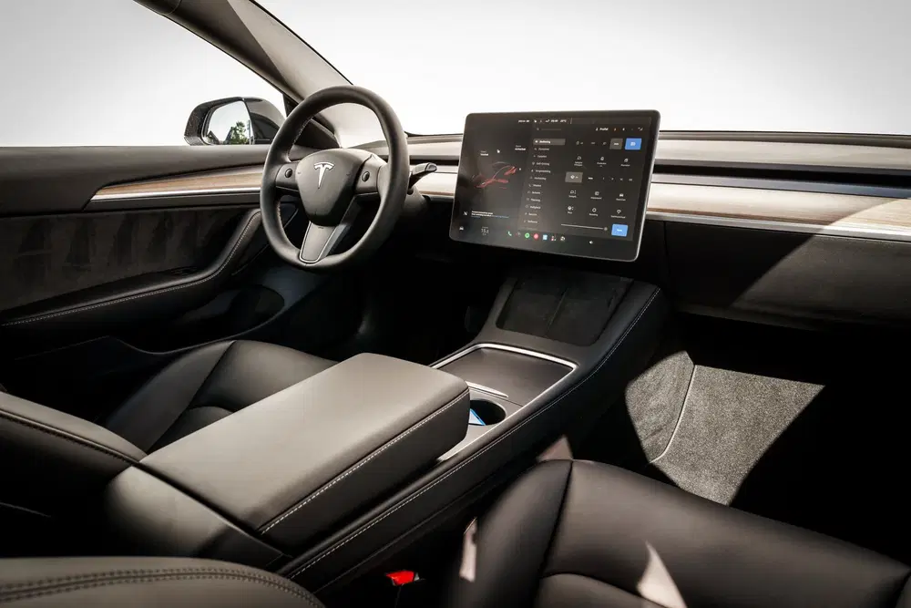 Tesla Model 3 Standard RWD Plus 60 kWh uit 2023, foto 3