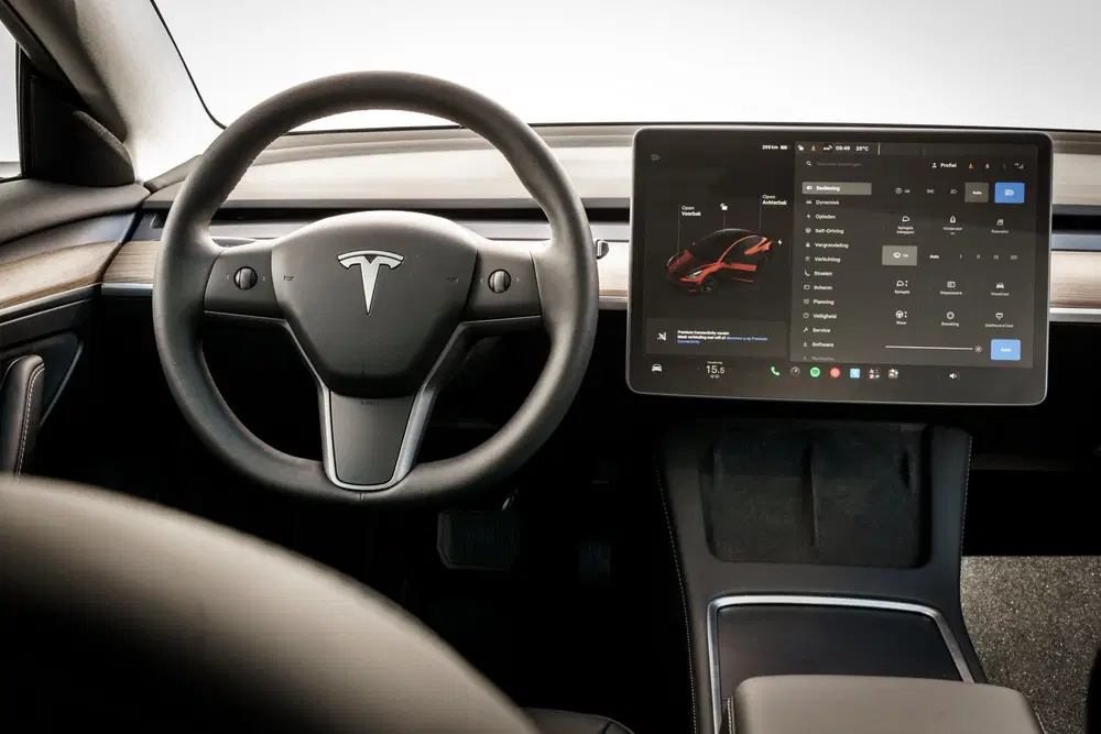 Tesla Model 3 Standard RWD Plus 60 kWh uit 2023, foto 6