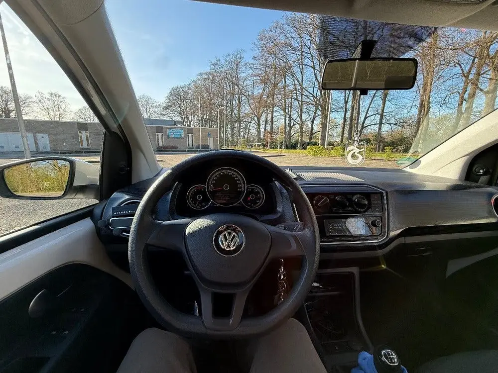 Volkswagen Up! 2019 Facelift – Zuinig, netjes,Duitste platen uit 2019, foto 18