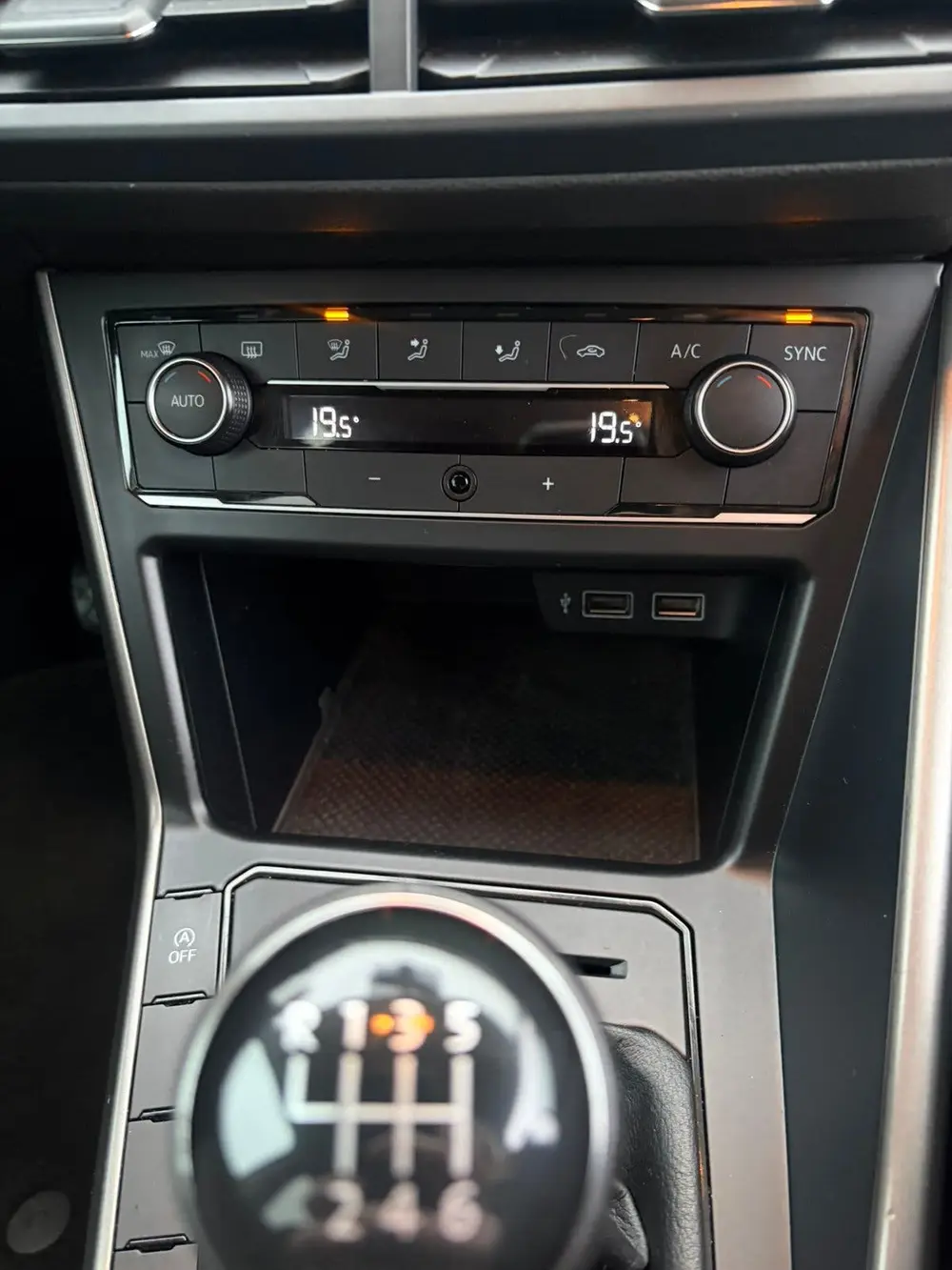 Volkswagen Polo 1.0 TGI 90pk 2020 Grijs uit 2020, foto 15
