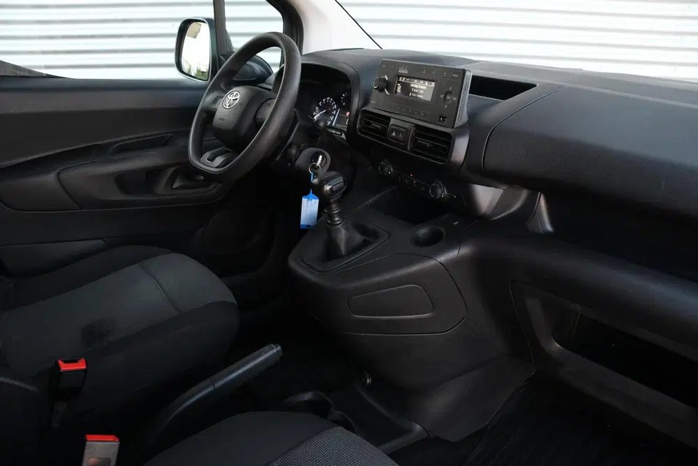 Toyota Proace City 1.2 Turbo Live Long uit 2021, foto 6