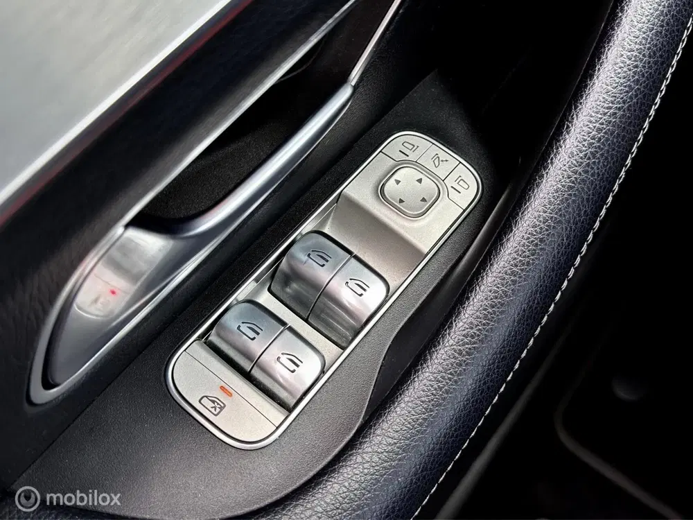 Mercedes-Benz GLE Mercedes GLE-klasse 350 e 4MATIC AMG Line uit 2021, foto 14