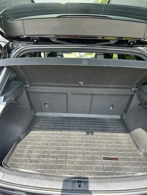 Volkswagen Tiguan 2.0 TSI R75 Black Edition 320PK Akrapovic uit 2022, foto 19