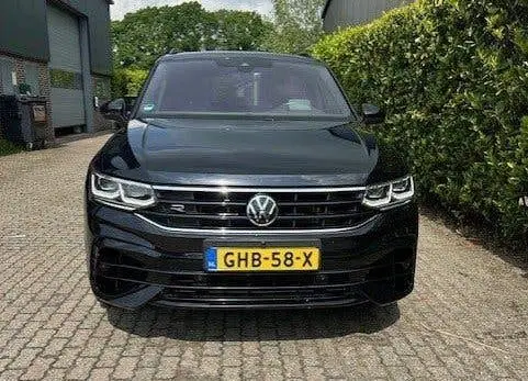 Volkswagen Tiguan 2.0 TSI R75 Black Edition 320PK Akrapovic uit 2022, foto 6