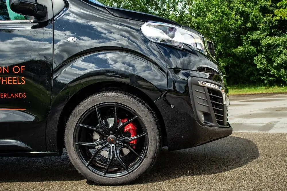 Peugeot Expert 2.0 Bluehdi 180pk Automaat Head-Up Keyless uit 2021, foto 3