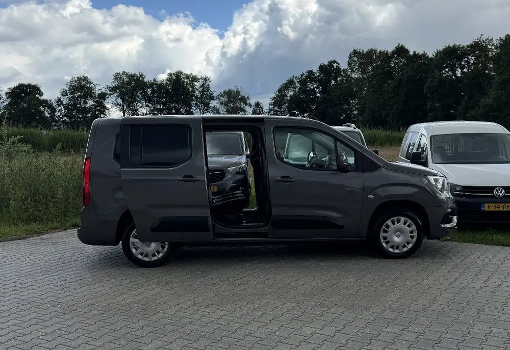 Opel Combo 1.2Turbo L2 Verlengd Edition Cruise Stoelv uit 2020, foto 8