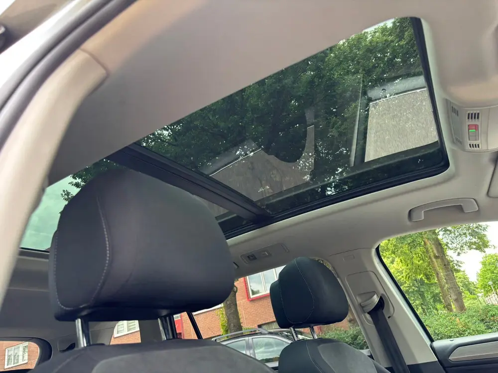 Volkswagen Tiguan Allspace Tiguan 1.5 TSI 150pk 2021 Grijs uit 2021, foto 18