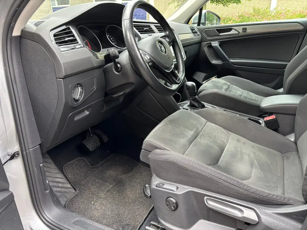 Volkswagen Tiguan Allspace Tiguan 1.5 TSI 150pk 2021 Grijs uit 2021, foto 9