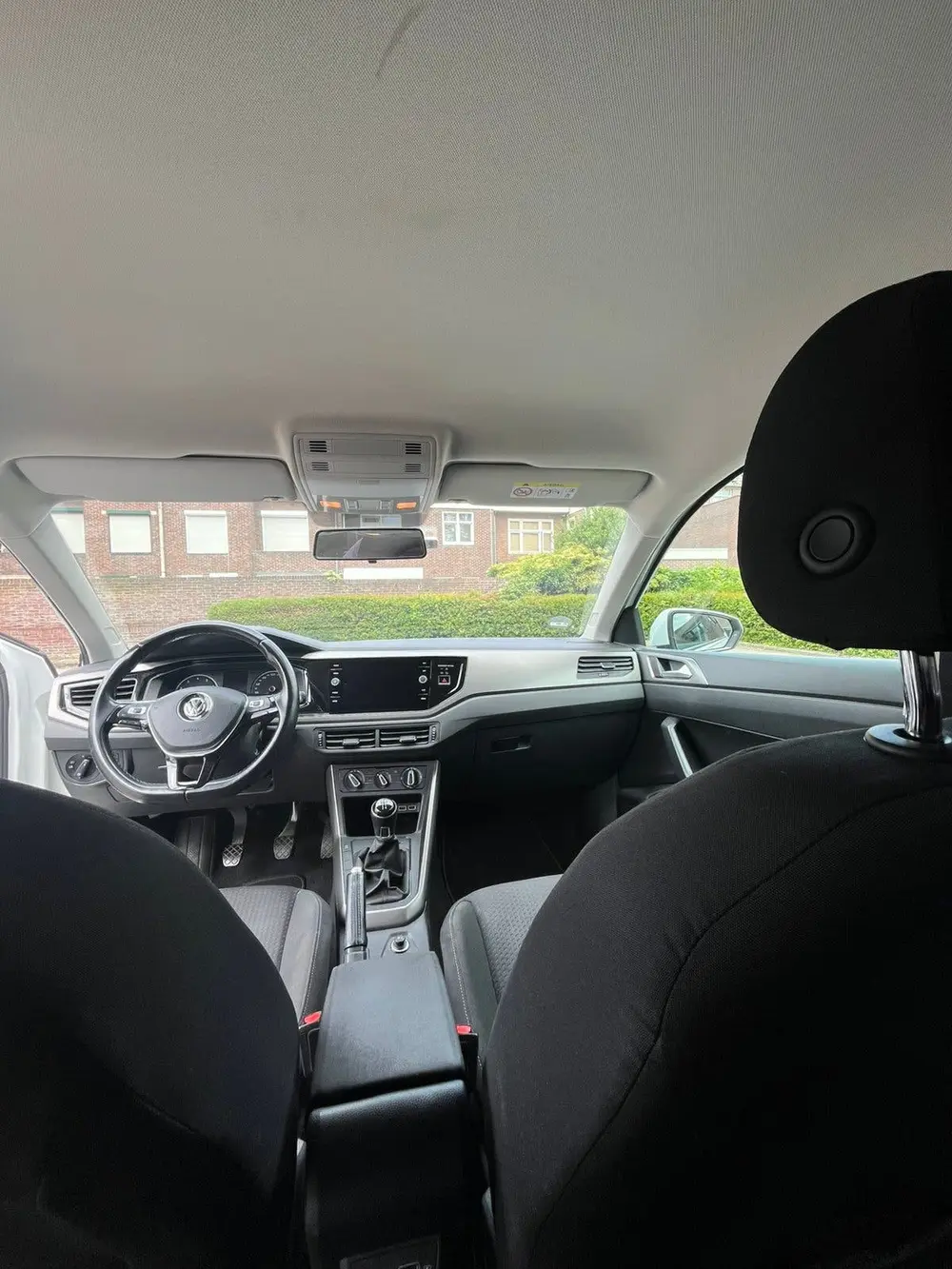 Volkswagen Polo 1.0 MPI 80pk 2019 Wit uit 2019, foto 15