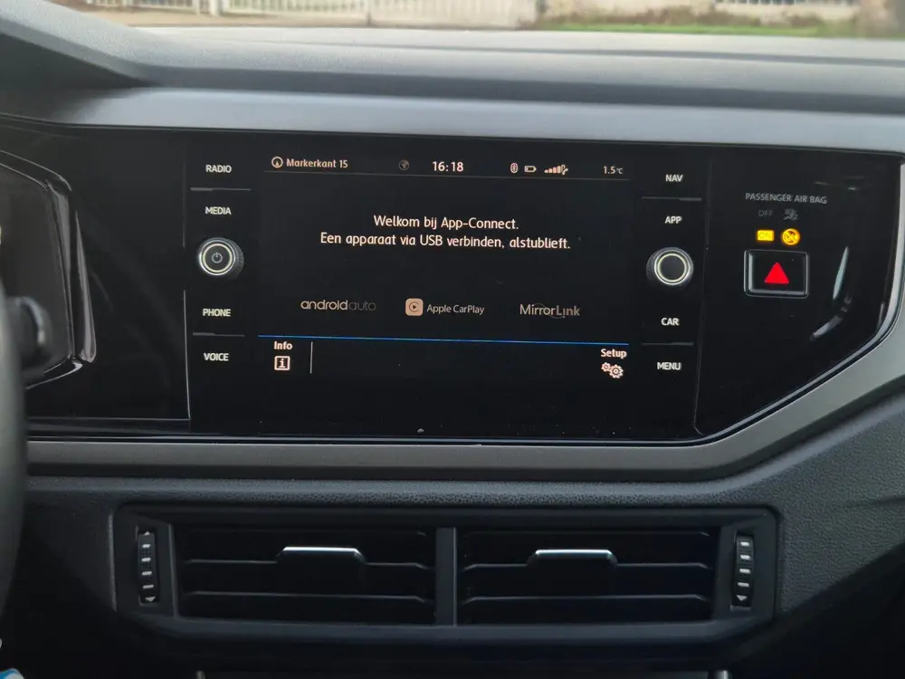 Volkswagen Polo 1.0 TSI 95pk 7-DSG 2019 Zwart uit 2019, foto 17