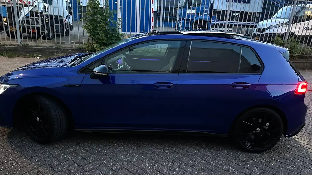 Volkswagen Golf 8R-Line Pano Trekhaak Lapiz Blue Dealer OH uit 2024, foto 5