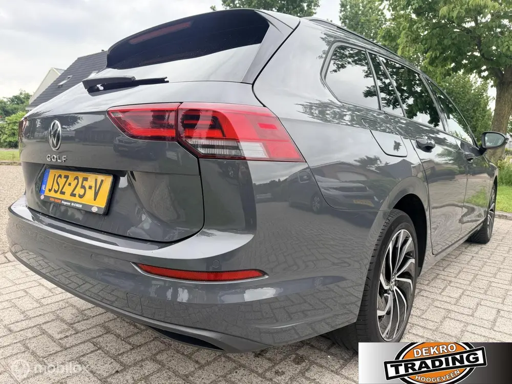 Volkswagen Golf Variant VW Golf 8 Variant 1.0 TSI Life Business luxe uitvoering uit 2021, foto 10